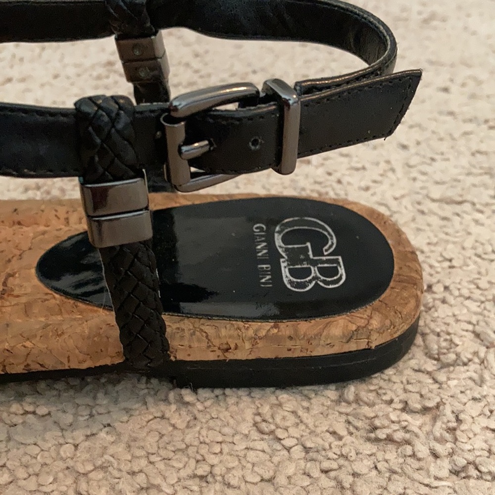 Gianni Bini Black Sandals - Picture 3 of 4